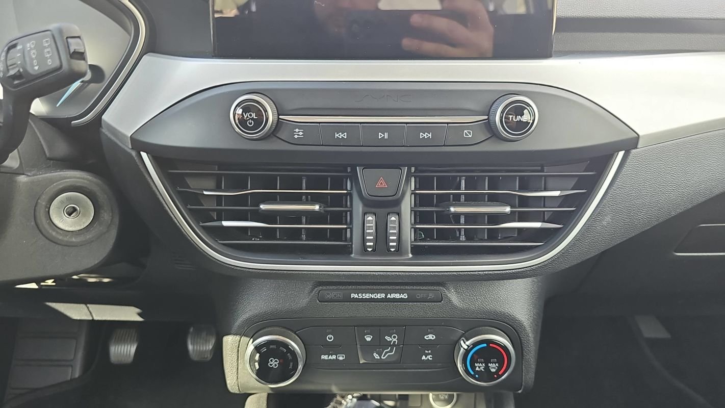 Ford Focus - Photo 13