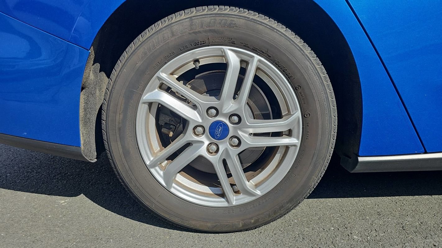 Ford Focus - Photo 16