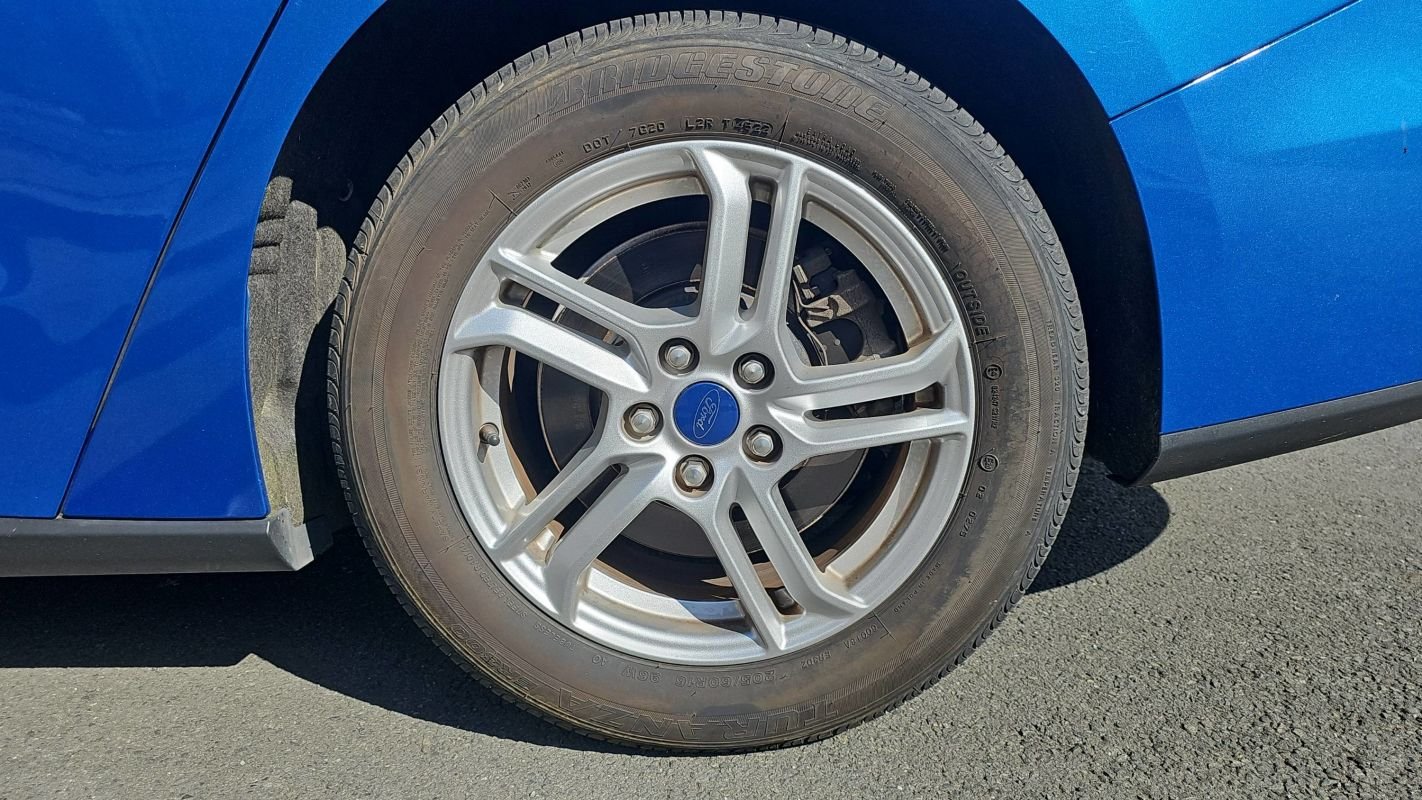 Ford Focus - Photo 19
