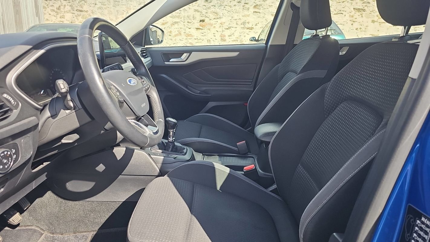 Ford Focus - Photo 25