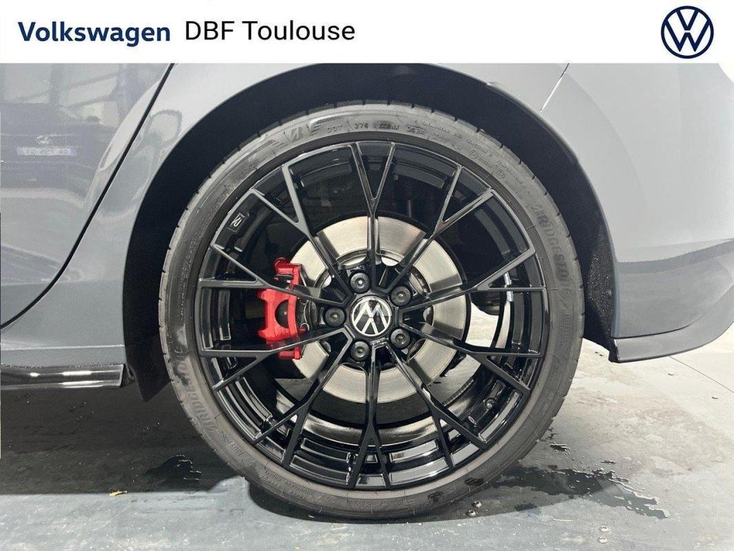 Volkswagen Golf - Photo 33