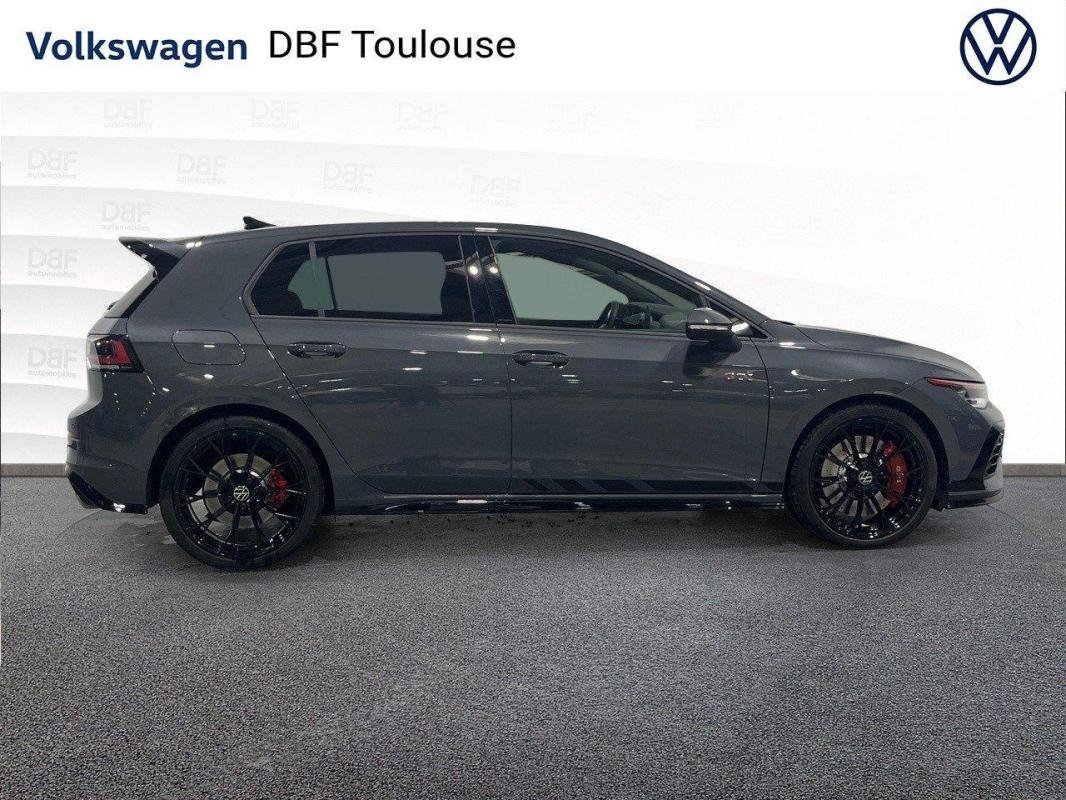 Volkswagen Golf - Photo 8