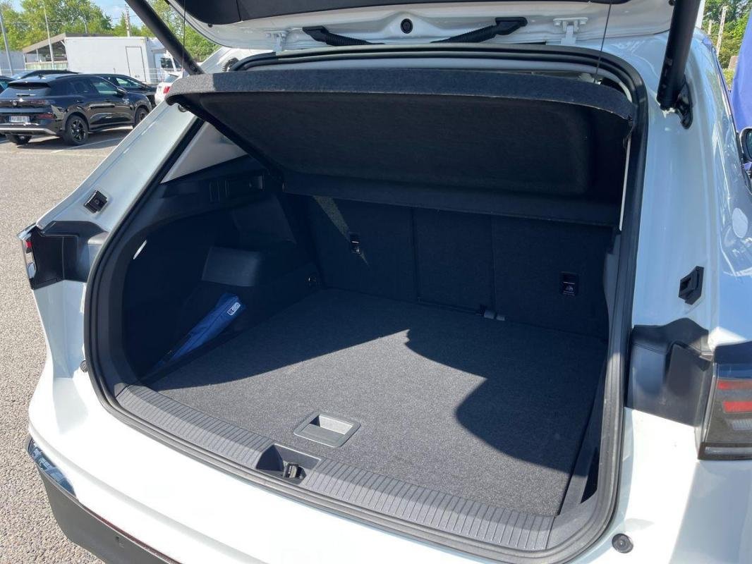Volkswagen Tiguan - Photo 11
