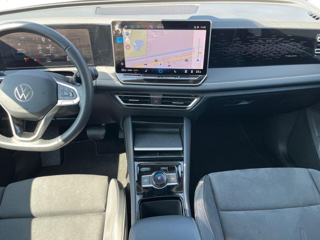 Volkswagen Tiguan - Photo 14