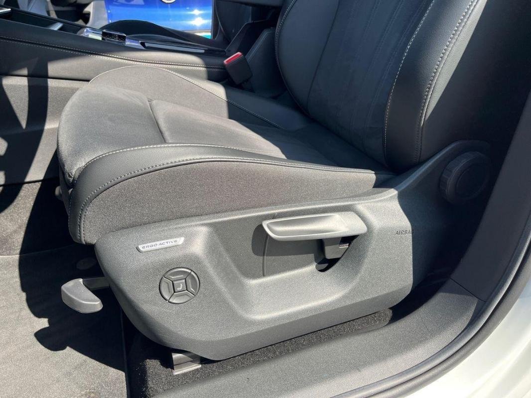 Volkswagen Tiguan - Photo 18