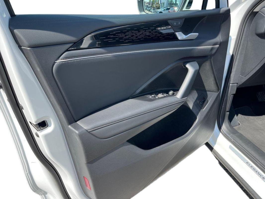 Volkswagen Tiguan - Photo 19