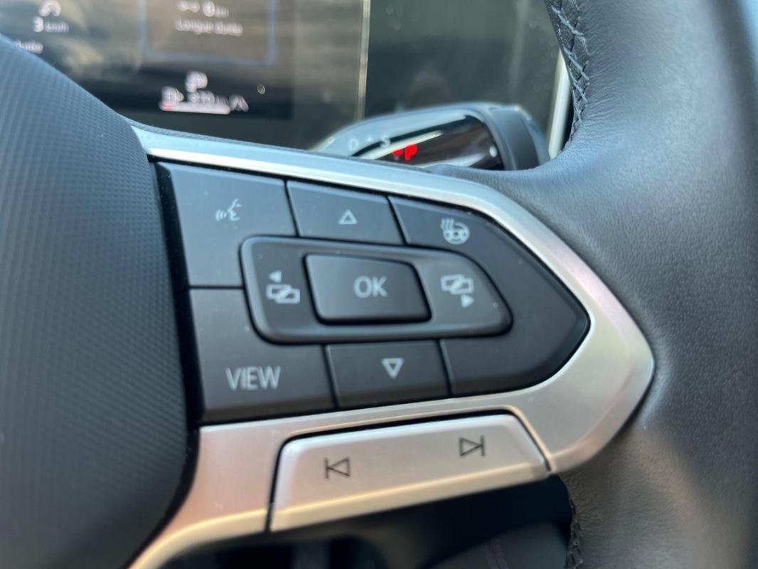 Volkswagen Tiguan - Photo 24