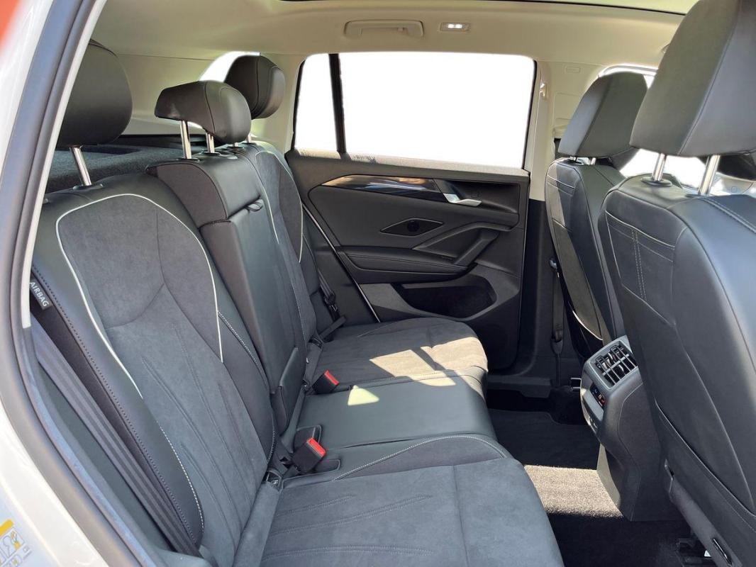 Volkswagen Tiguan - Photo 27