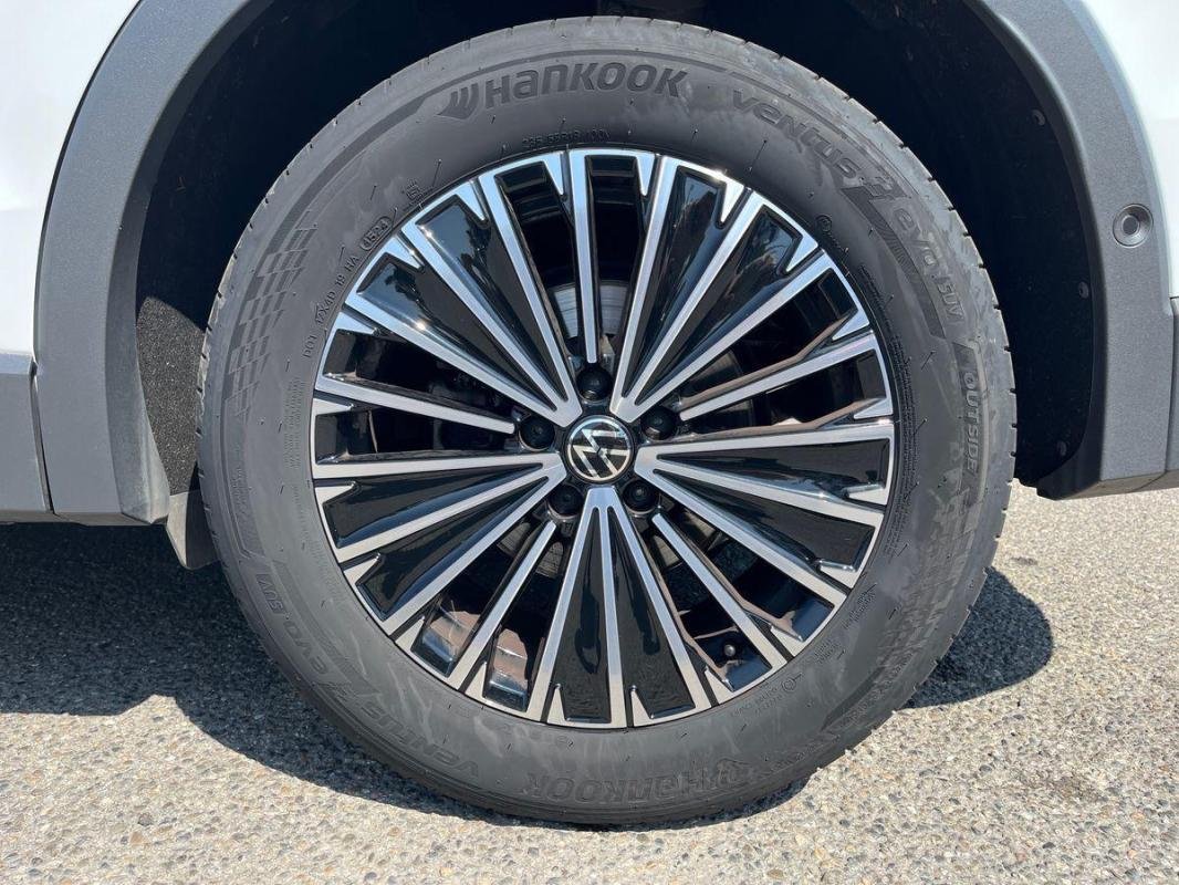 Volkswagen Tiguan - Photo 8
