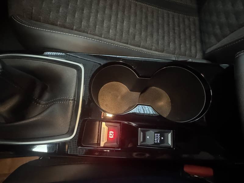 Peugeot 208 - Photo 15