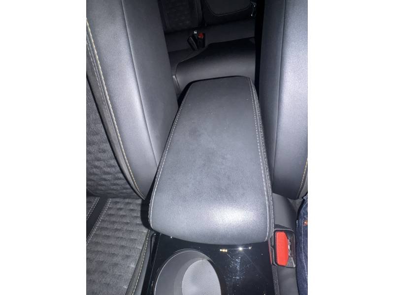 Peugeot 208 - Photo 17