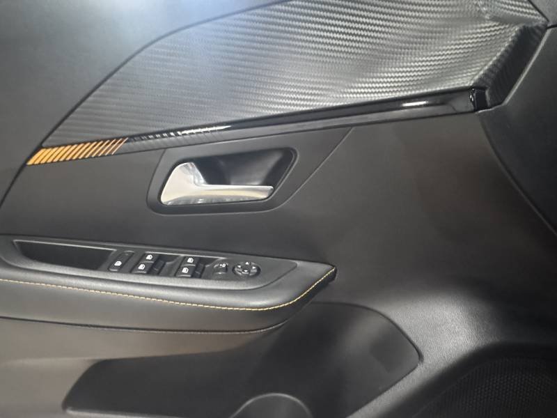 Peugeot 208 - Photo 30
