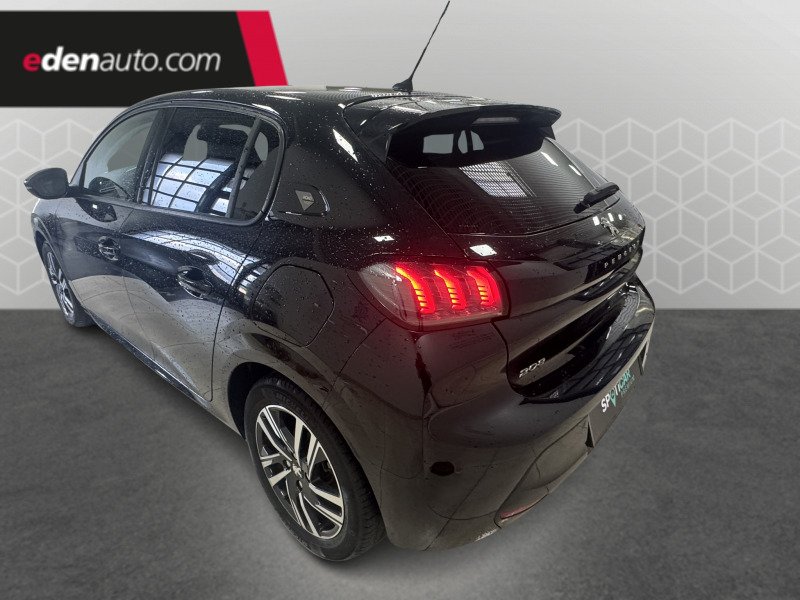 Peugeot 208 - Photo 3