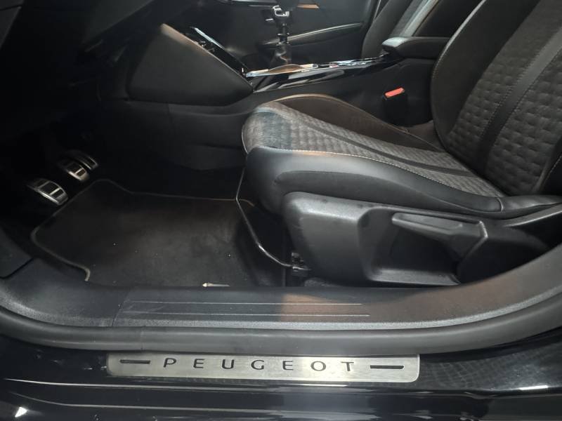 Peugeot 208 - Photo 34