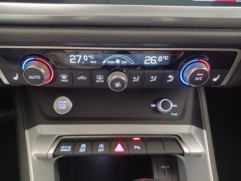 Audi Q3 - Photo 30