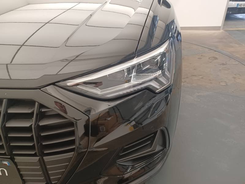 Audi Q3 - Photo 36