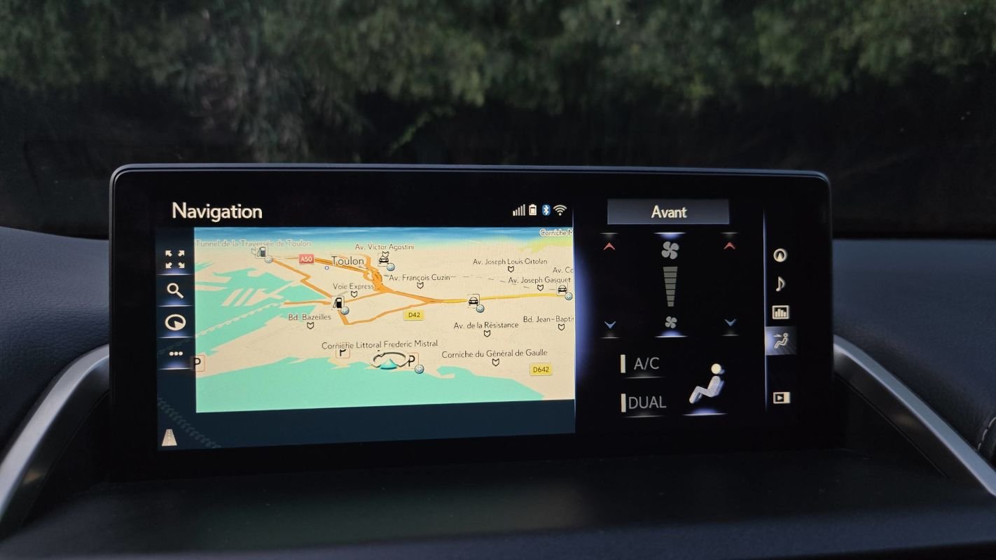 Lexus NX - Photo 23