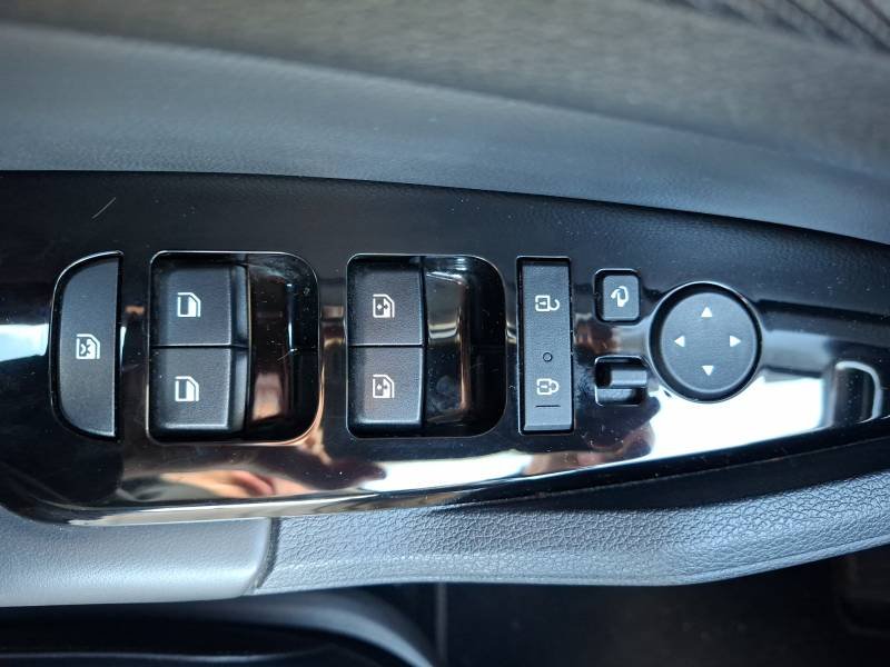 Kia Sportage - Photo 24