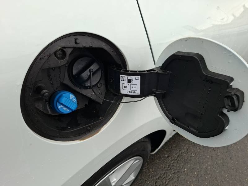 Renault Clio - Photo 18