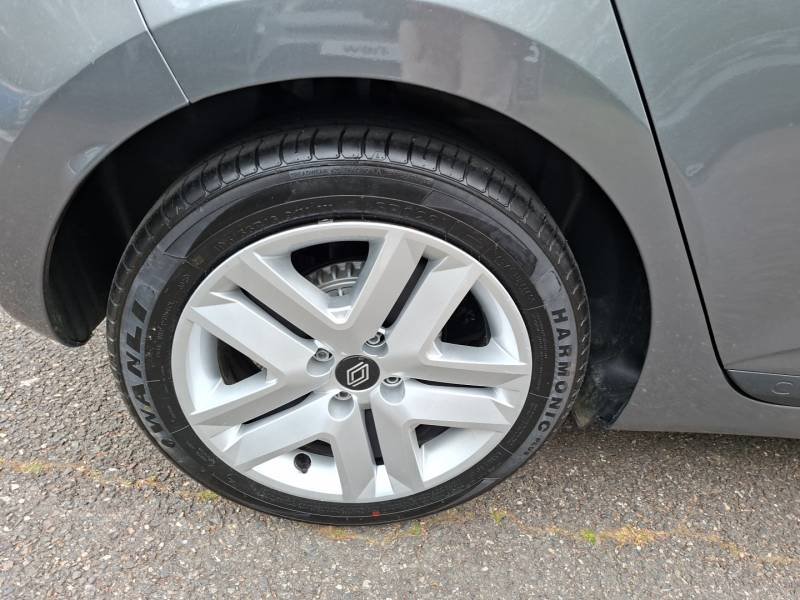 Renault Clio - Photo 20