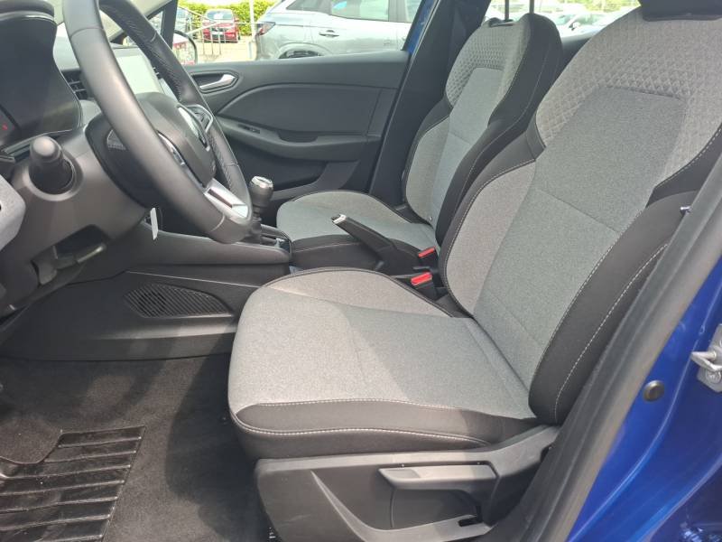 Renault Clio - Photo 21