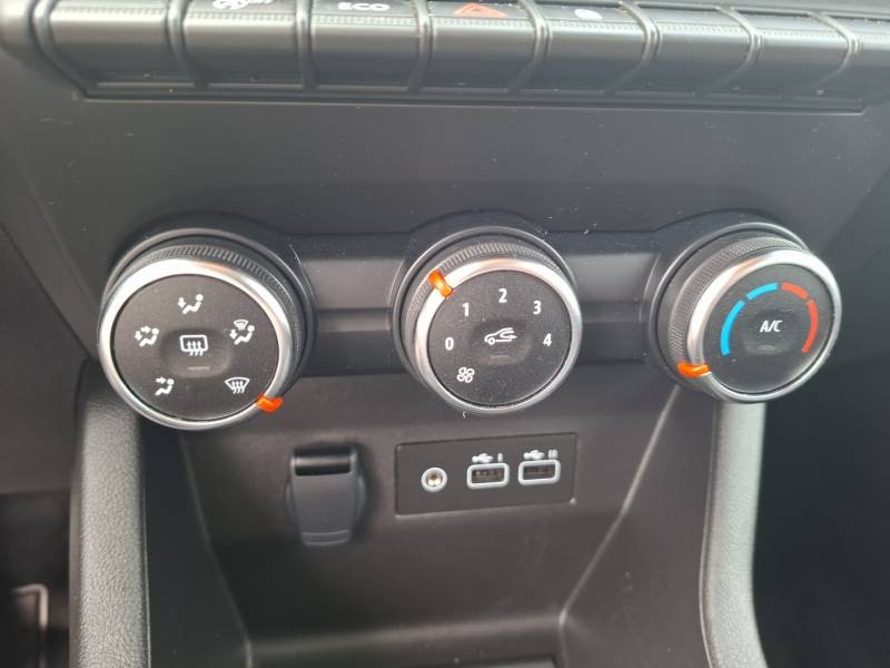 Renault Clio - Photo 31