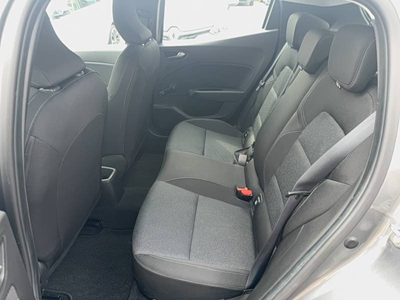 Renault Clio - Photo 17