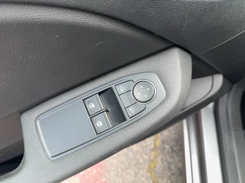 Renault Clio - Photo 18