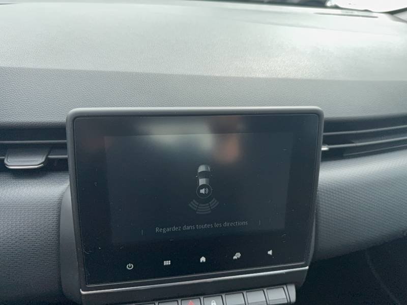 Renault Clio - Photo 28