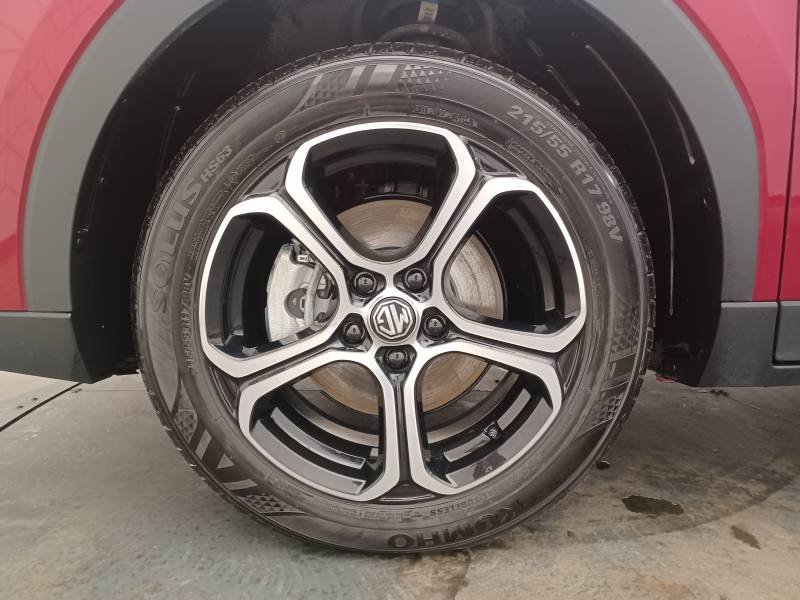 MG ZS - Photo 7