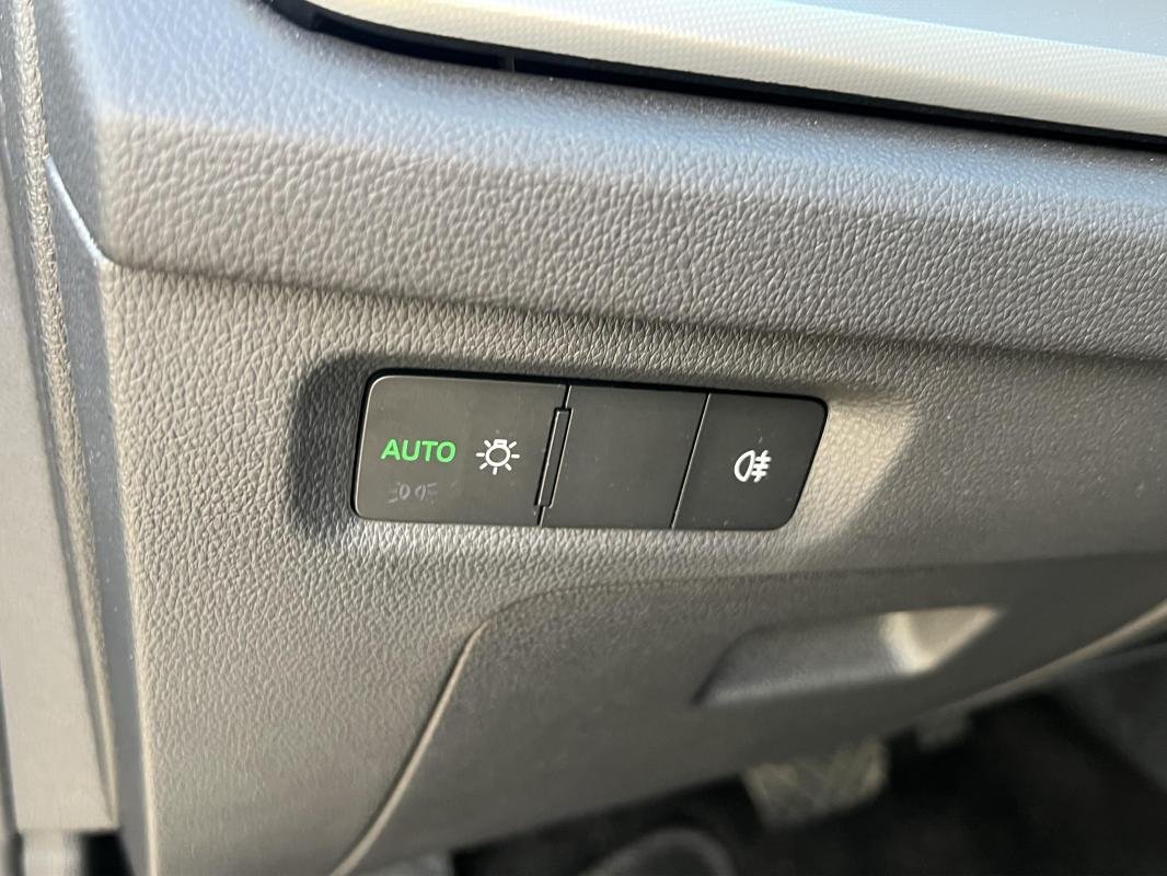 Skoda Octavia - Photo 8