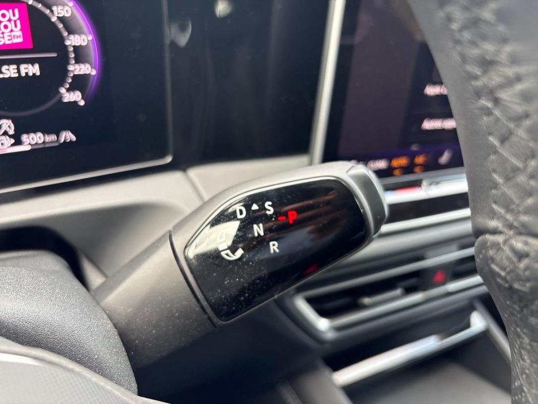 Volkswagen Tiguan - Photo 11