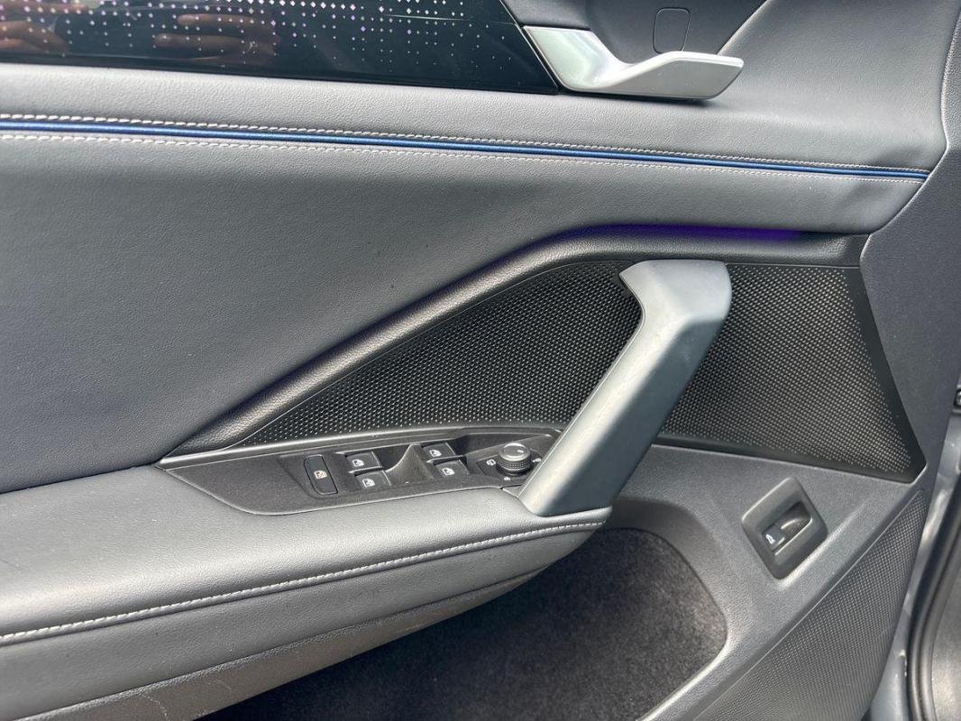 Volkswagen Tiguan - Photo 15