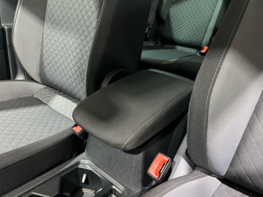 Volkswagen Tiguan - Photo 12