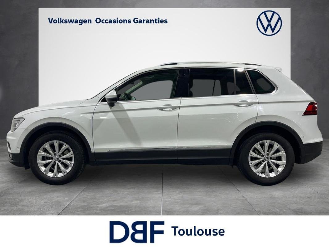 Volkswagen Tiguan - Photo 2