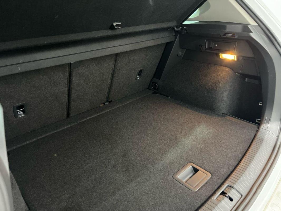 Volkswagen Tiguan - Photo 32