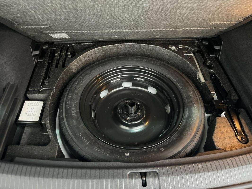 Volkswagen Tiguan - Photo 34