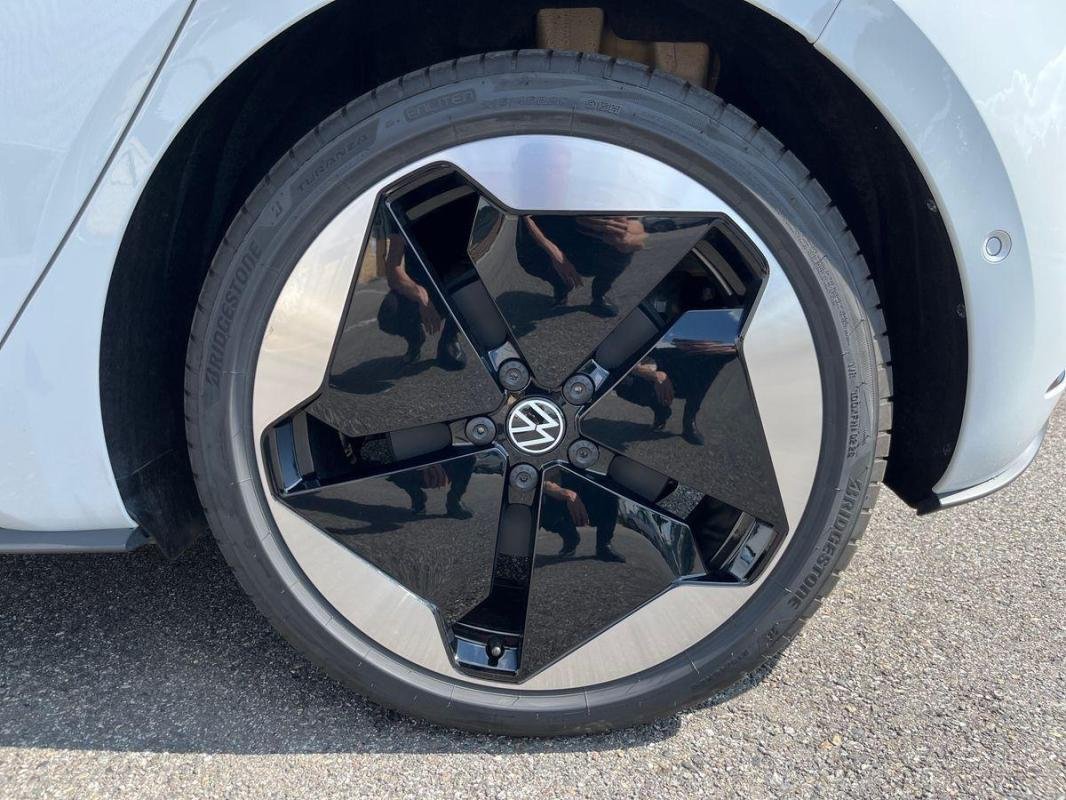 Volkswagen ID.3 - Photo 29