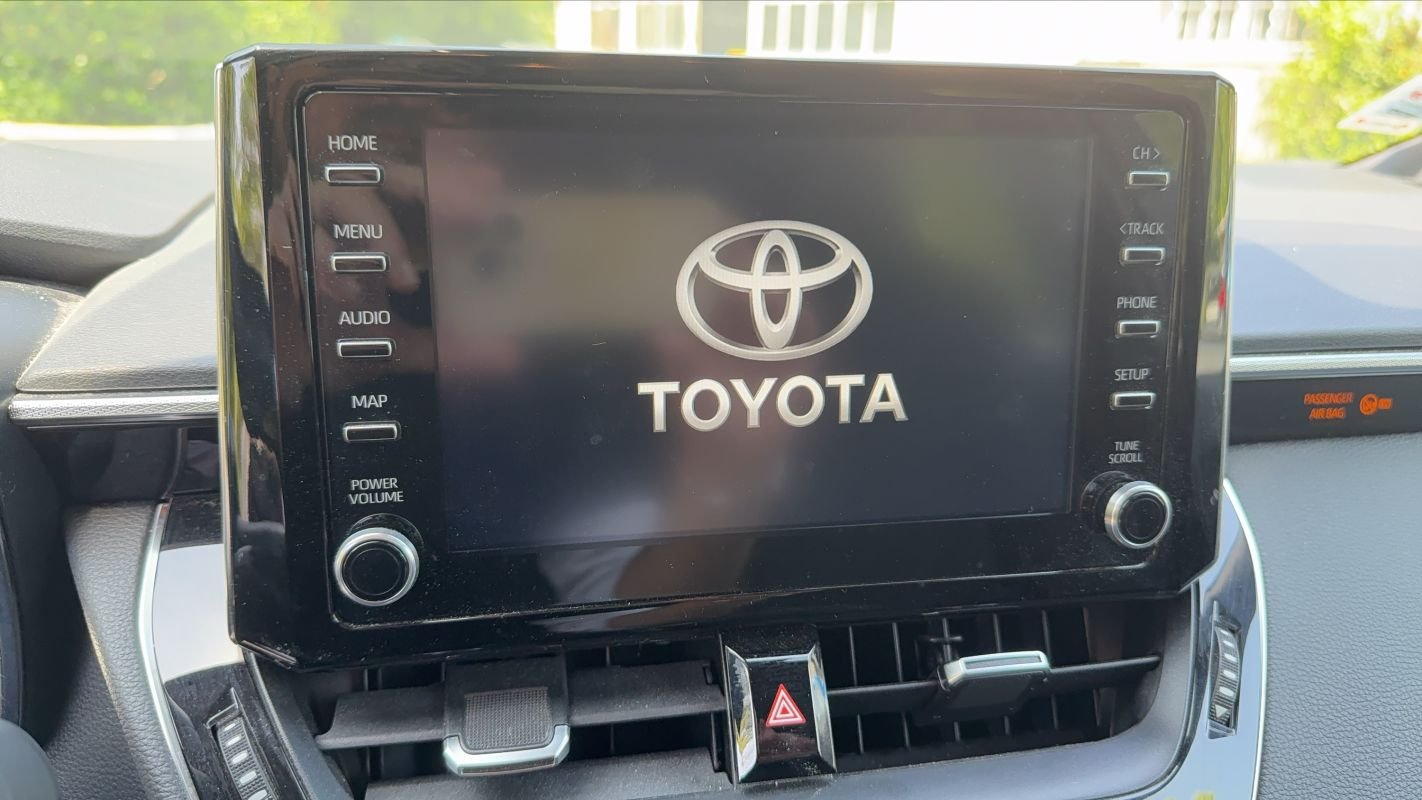Toyota Corolla - Photo 13