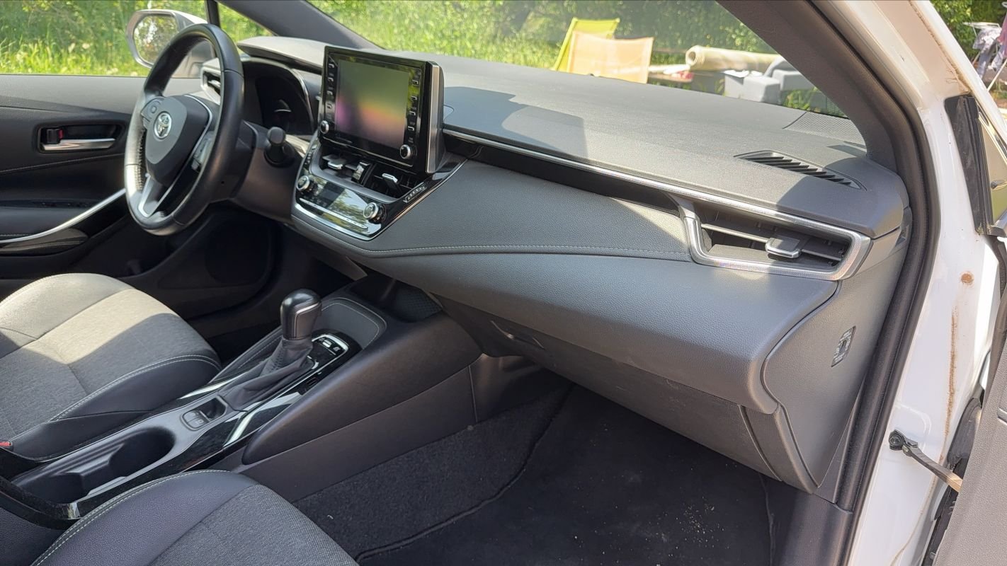 Toyota Corolla - Photo 10
