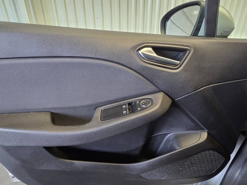 Renault Clio - Photo 28