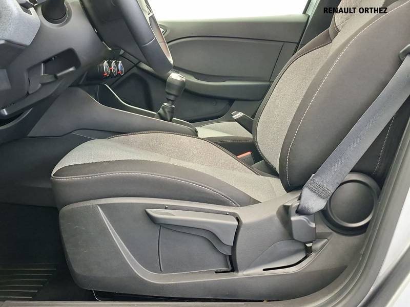 Renault Clio - Photo 27