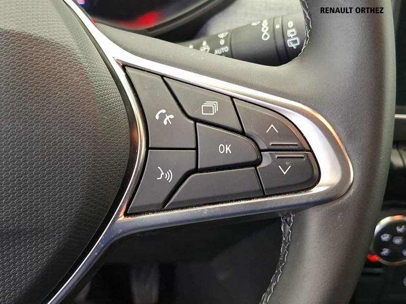 Renault Clio - Photo 31
