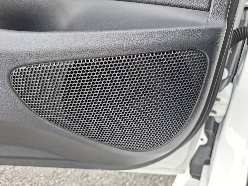 Toyota Yaris - Photo 23