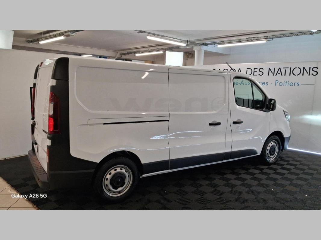 Renault Trafic - Photo 20