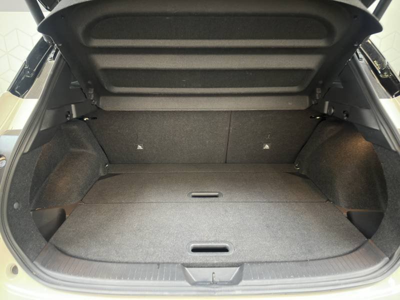 Nissan Qashqai - Photo 11