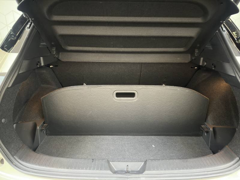 Nissan Qashqai - Photo 12