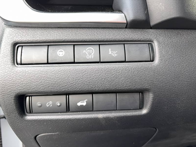 Nissan Qashqai - Photo 21