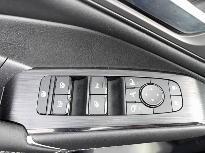 Nissan Qashqai - Photo 31