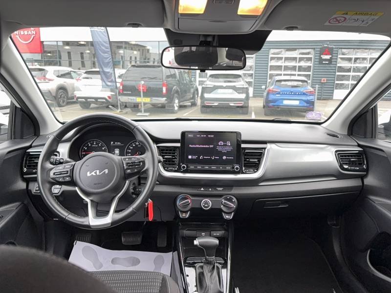 Kia Stonic - Photo 11